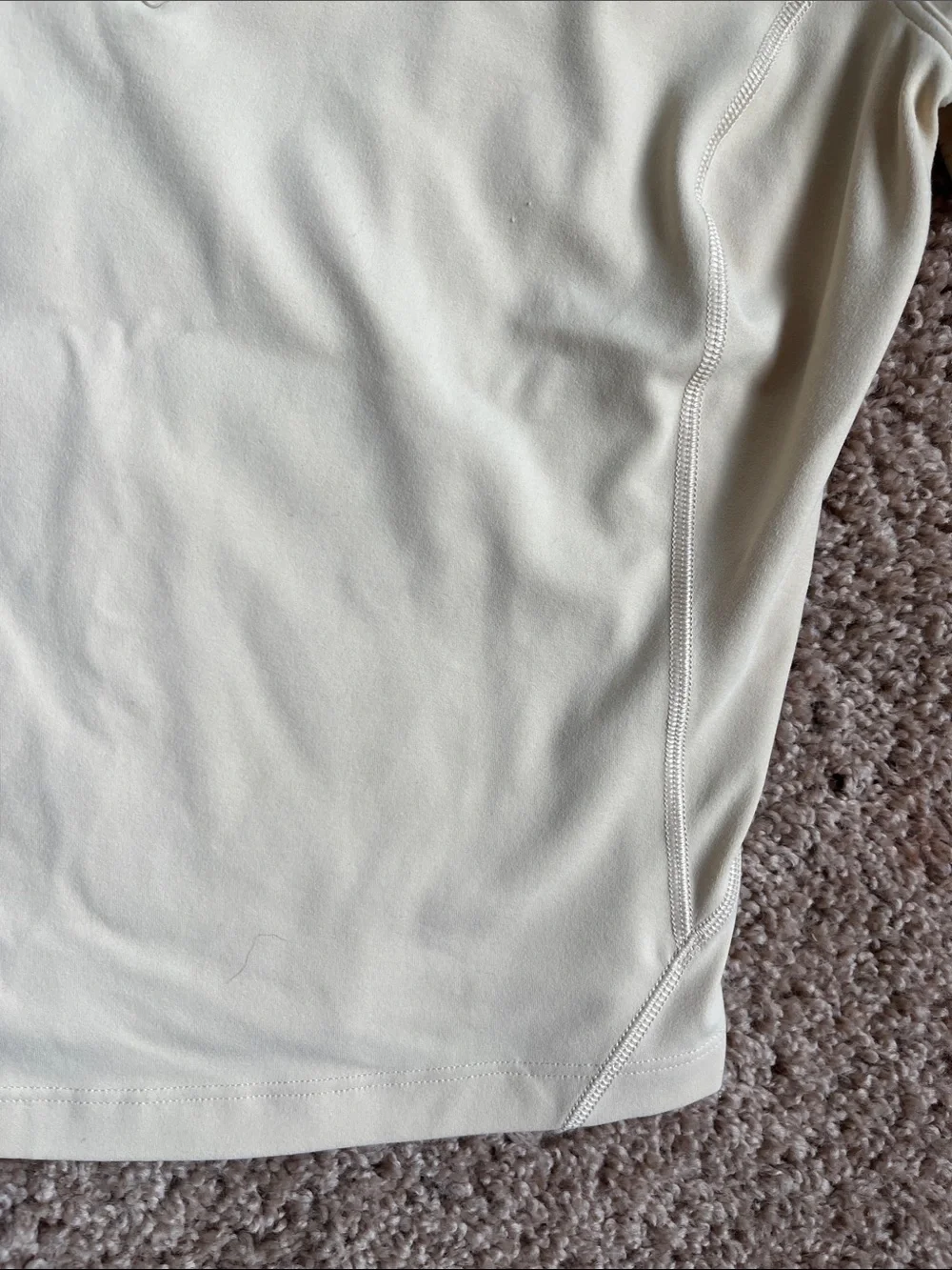 lululemon athletica Cream Scoop Neck Short Sleeve Top - Size 4